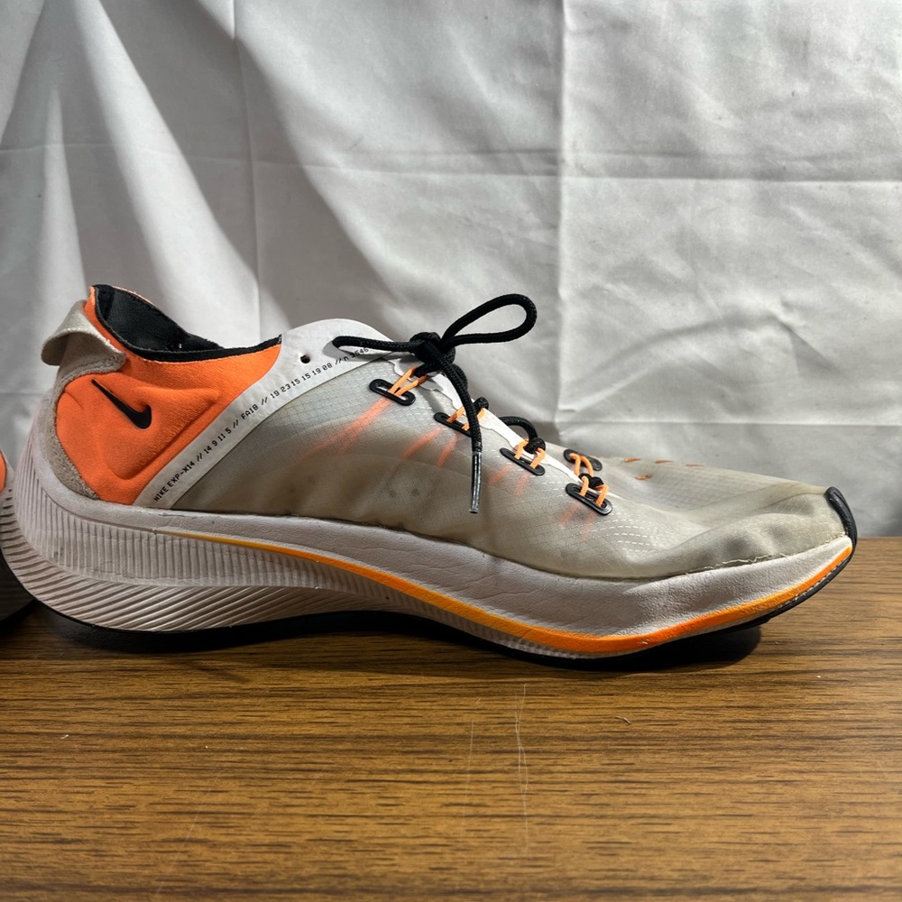 Nike EXP-X14 SE Just Do It Sneaker Mens Sz US 11 White/Orange/Black A03095-100
